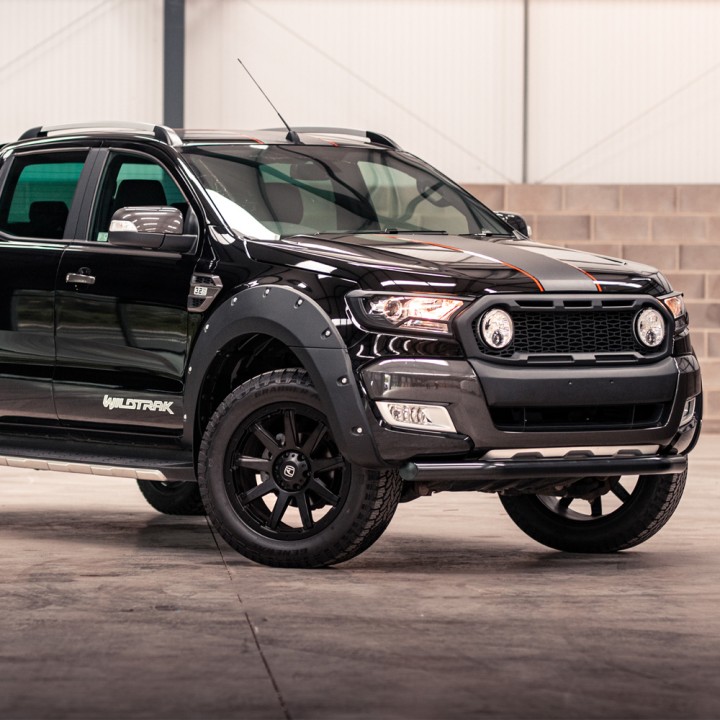 Grilă Față, Predator IPF LED Driving Lights, Ford Ranger Limited / Wildtrak Cabină Dublă / Cabină Extra 2016 - 2019 - EDK.ro