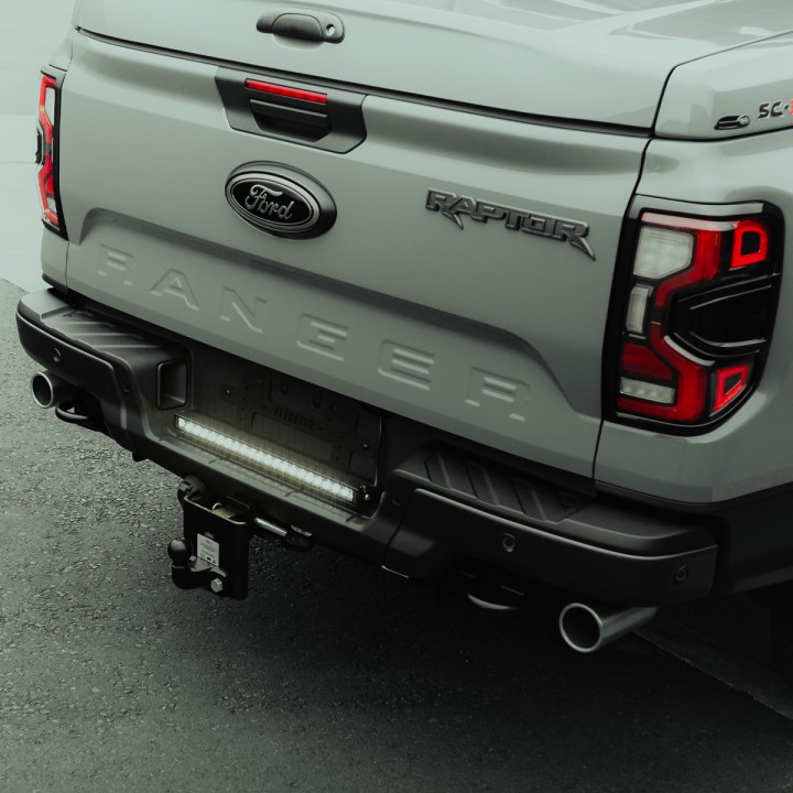 Kit de Integrare Proiectoare LED Omologate Pentru Numărul de Înmatriculare, Predator, Ford Ranger Raptor 2019 - Prezent - EDK.ro