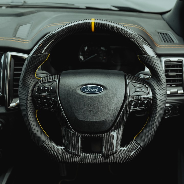 Volan, Predator Fibre, Culoare Carbon, Ford Ranger Cabină Dublă 2019 - 2022 - EDK.ro