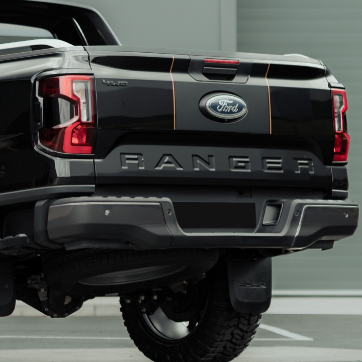 Capace Stopuri, Predator, Culoare Negru Mat sau Lucios, Ford Ranger Cabină Dublă 2023 - Prezent - EDK.ro