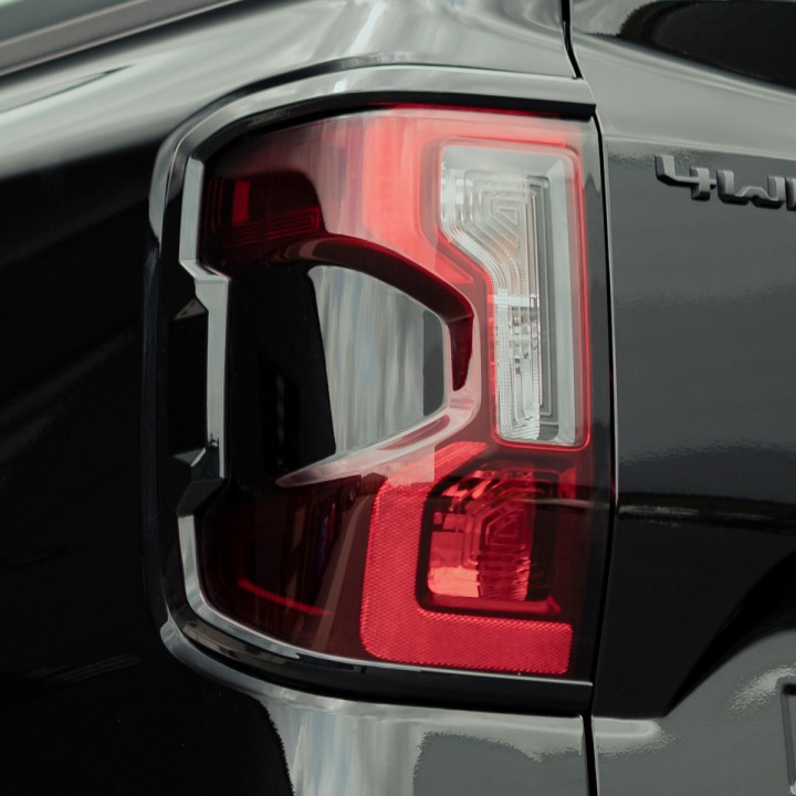 Capace Stopuri, Predator, Culoare Negru Mat sau Lucios, Ford Ranger Cabină Dublă 2023 - Prezent - EDK.ro