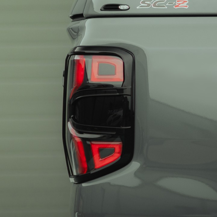 Capace Stopuri, Predator, Culoare Negru Mat sau Lucios, Ford Ranger Cabină Dublă 2023 - Prezent - EDK.ro