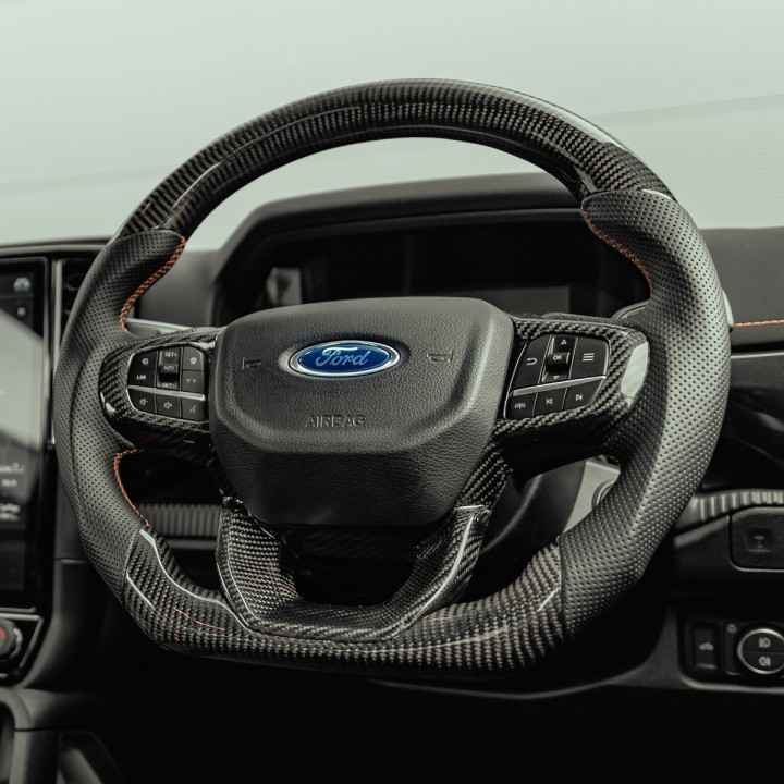 Volan, Predator Wildtrak Heated in Fibre, Culoare Carbon, Ford Ranger Cabină Dublă 2023 - Prezent - EDK.ro