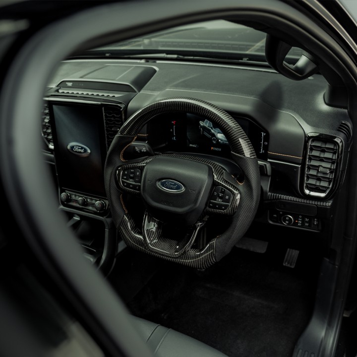 Steering Wheel, Predator Wildtrak Heated in Fibre, Color Carbon, Ford Ranger Double Cab 2023 - Present - EDK.ro