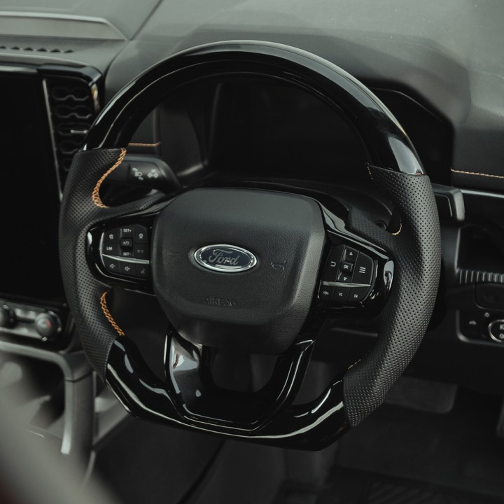 Steering Wheel, Predator Wildtrak in and Heated, Color Lustrous Black, Ford Ranger Double Cab 2023 - Present - EDK.ro