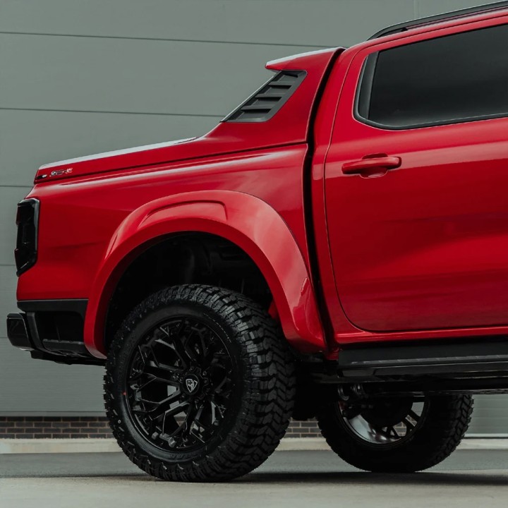 Extensii Aripi, Predator Monster Vented, Culoare Diverse Culori, Ford Ranger Cabină Dublă 2023 - Prezent - EDK.ro