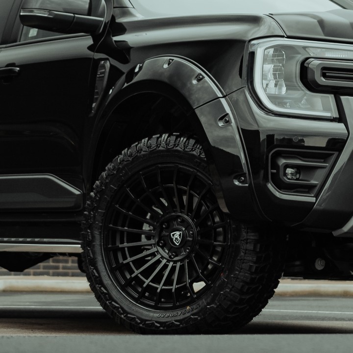 Extensii Aripi, Predator Sport in - Negru Rivets, Culoare Diverse Culori, Ford Ranger Wildtrak Cabină Dublă 2023 - Prezent - EDK