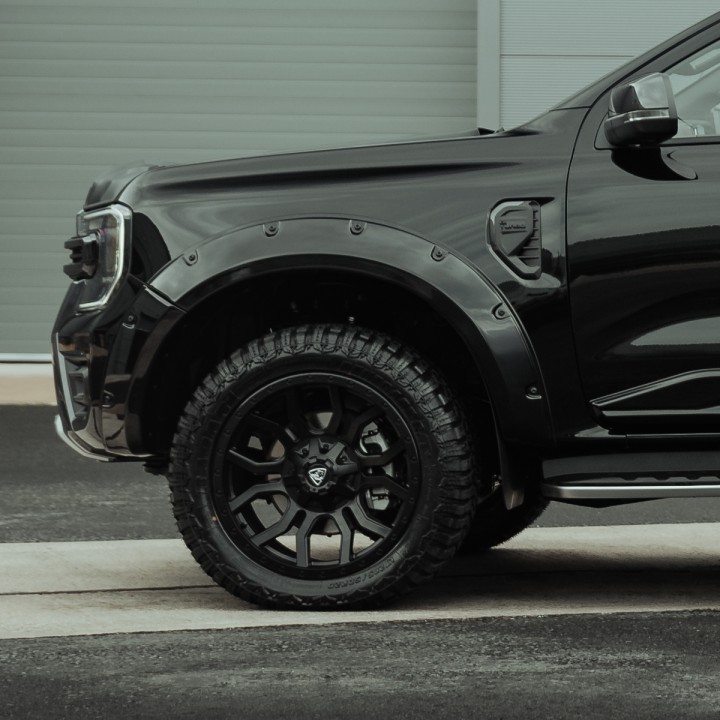 Fender Flares, Predator Sport in - Black Rivets, Color Various Colours, Ford Ranger Wildtrak Double Cab 2023 - Present - EDK.ro