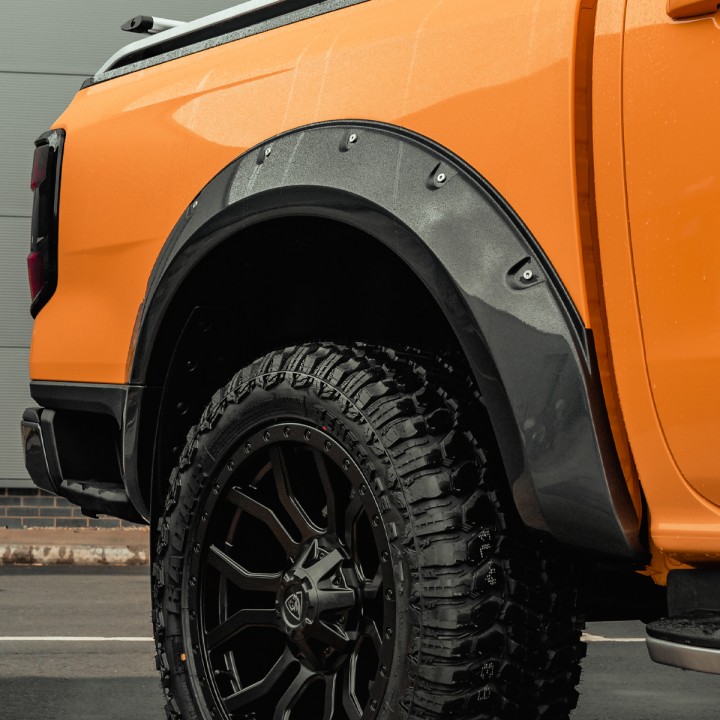 Extensii Aripi, Predator Sport in - Inox Rivets, Culoare Diverse Culori, Ford Ranger Wildtrak Cabină Dublă 2023 - Prezent - EDK.