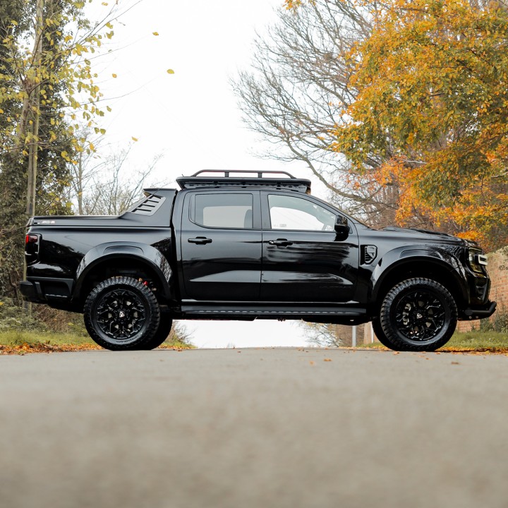 Portbagaj de Plafon tip Platformă, Predator Outback cu Șine Laterale, Ford Ranger Cabină Dublă 2023 - Prezent - EDK.ro