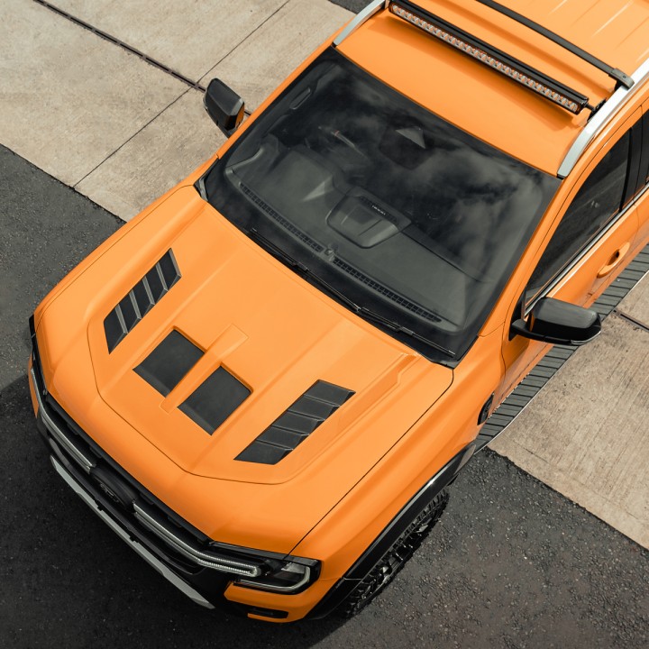 Priză de Aer Capotă, Predator Full-Width cu Orificii, Culoare Culoarea Caroseriei, Ford Ranger Cabină Dublă 2023 - Prezent - EDK