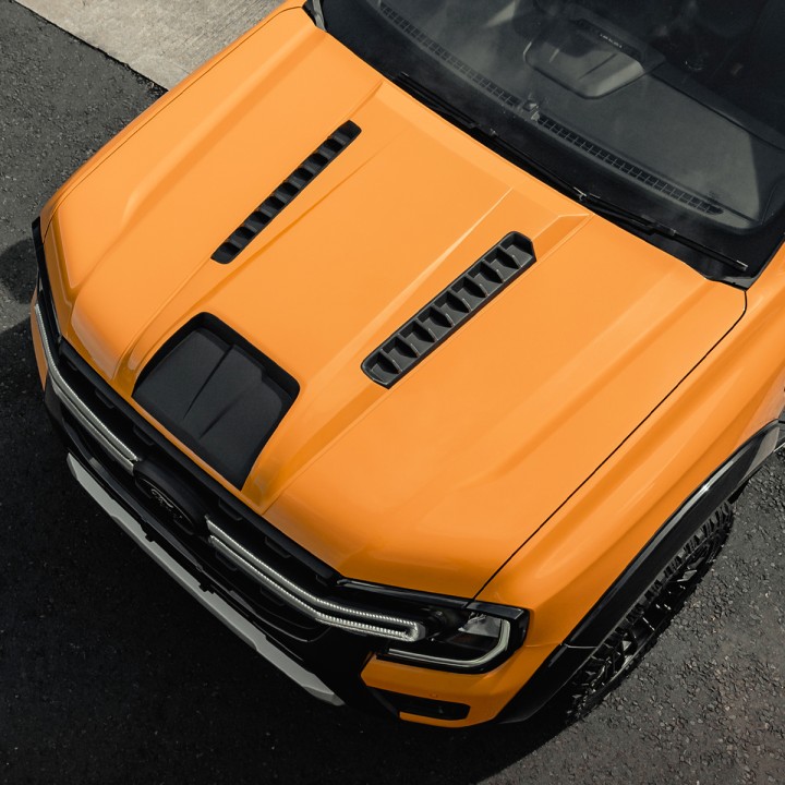 Bonnet Scoop, Predator Narrow with Vents, Color Colour Coded, Ford Ranger Tremor / Wildtrak / XL / XLT Double Cab 2023 - Present - EDK.ro