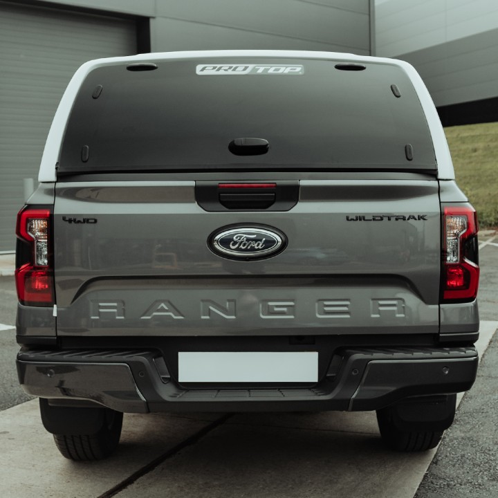 Închidere de Benă Tip Hardtop, ProTop Gullwing, Ford Ranger Cabină Dublă 2023 - Prezent - EDK.ro