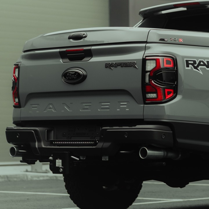 Ornamente Faruri, Predator Full Set in, Culoare Negru Lucios sau Mat, Ford Ranger Raptor 2023 - Prezent - EDK.ro
