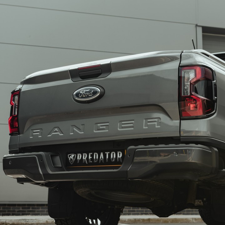 Capace Stopuri, Predator, Culoare Negru Mat sau Lucios, Ford Ranger Raptor 2023 - Prezent - EDK.ro