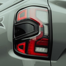 Capace Stopuri, Predator, Culoare Negru Mat sau Lucios, Ford Ranger Raptor 2023 - Prezent - EDK.ro