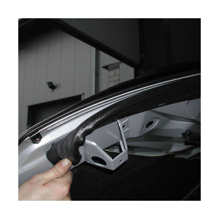 Bonnet Protector, Trux, Color Dark Smoke, Isuzu D-Max 2012 - 2016 - EDK.ro