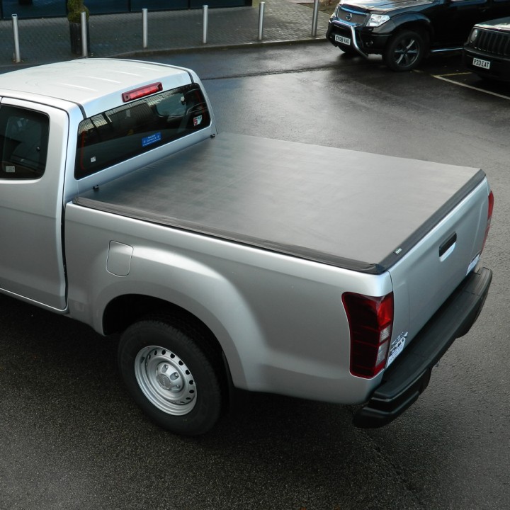Soft Top Tonneau Bed Cover, Trux Tri-Fold, Isuzu D-Max Extra Cab 2012 - 2016 - EDK.ro