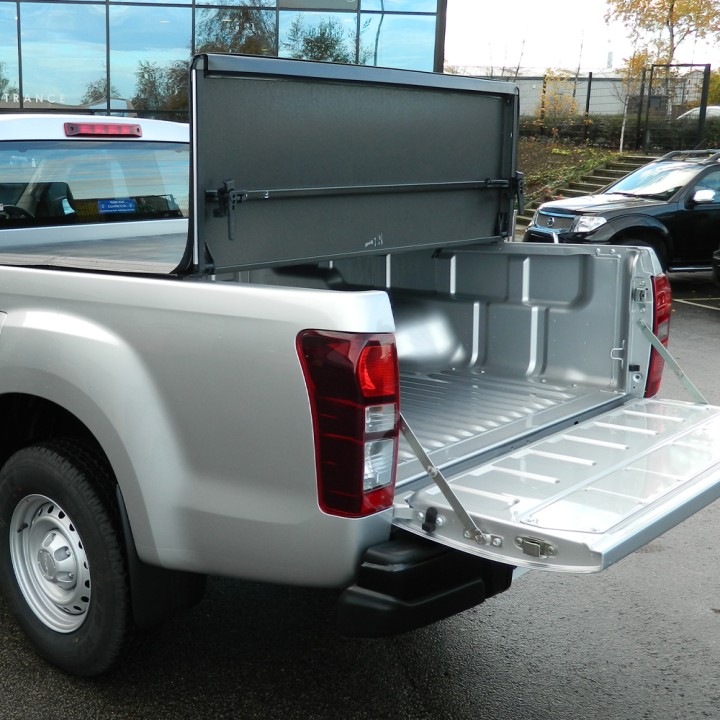 Închidere de Benă Tip Prelată, Trux Tri-Fold, Isuzu D-Max Cabină Extra 2012 - 2016 - EDK.ro