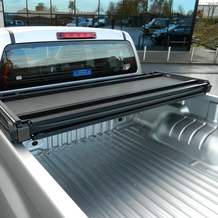 Soft Top Tonneau Bed Cover, Trux Tri-Fold, Isuzu D-Max Extra Cab 2012 - 2016 - EDK.ro