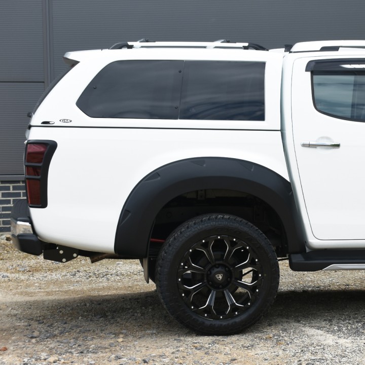 Închidere de Benă Tip Hardtop, Alpha GSE, Isuzu D-Max Cabină Dublă 2017 - 2020 - EDK.ro