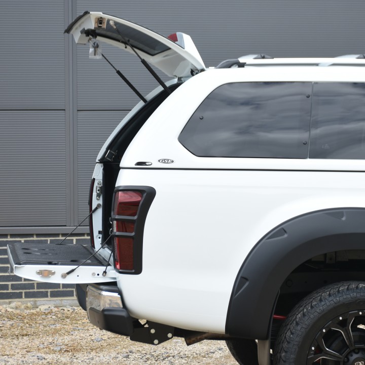 Închidere de Benă Tip Hardtop, Alpha GSE, Isuzu D-Max Cabină Dublă 2017 - 2020 - EDK.ro