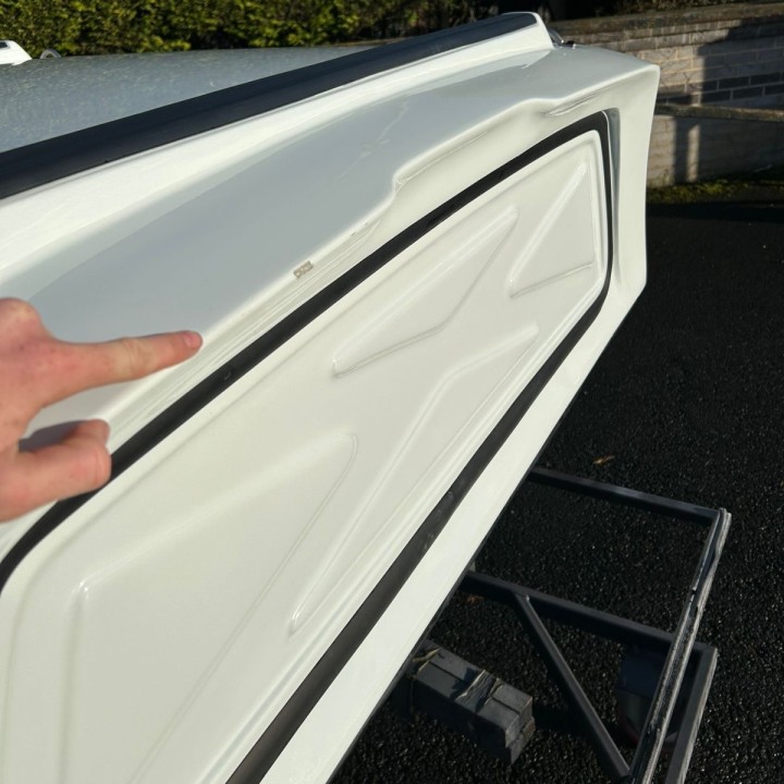 Închidere de Benă Tip Hardtop, ProTop Tradesman, Isuzu D-Max Cabină Dublă 2021 - 2024 - EDK.ro