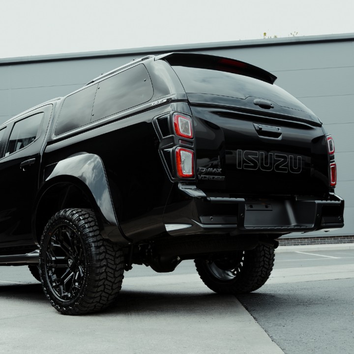 Închidere de Benă Tip Hardtop, Alpha XS-T, Isuzu D-Max Cabină Dublă 2021 - 2024 - EDK.ro
