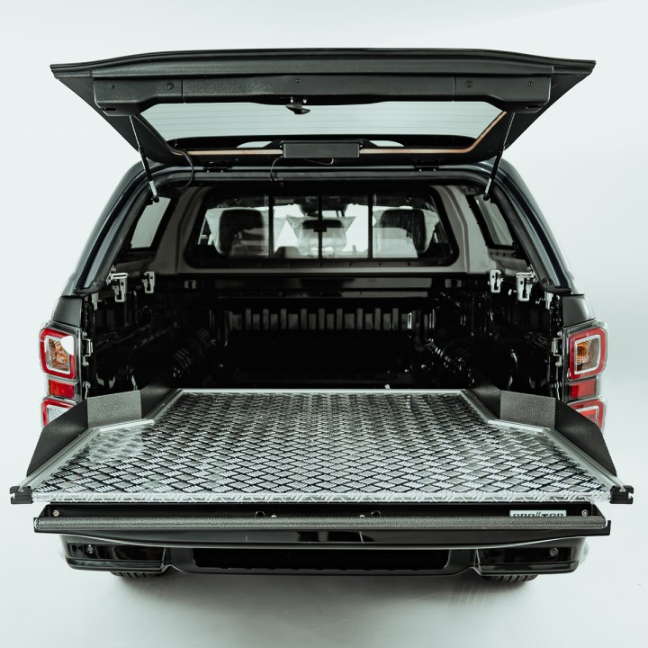 Platformă Glisantă pentru Benă, ProTop Full-Width - Alloy, Isuzu D-Max Cabină Dublă 2021 - 2024 - EDK.ro