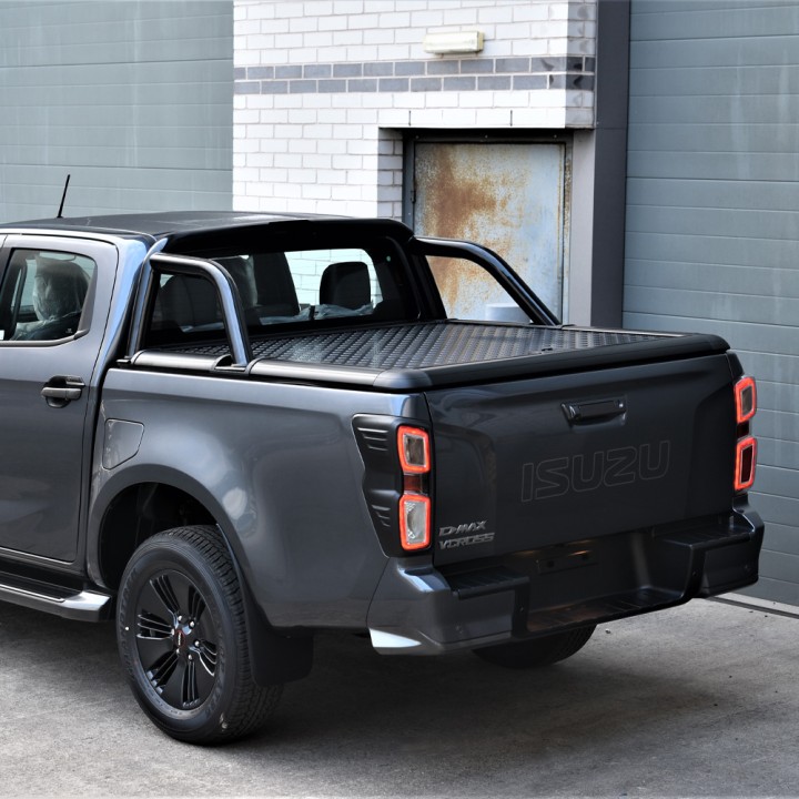 Închidere de Benă Tip Capac, ProTop Chequer, Isuzu D-Max Cabină Dublă 2021 - 2024 - EDK.ro