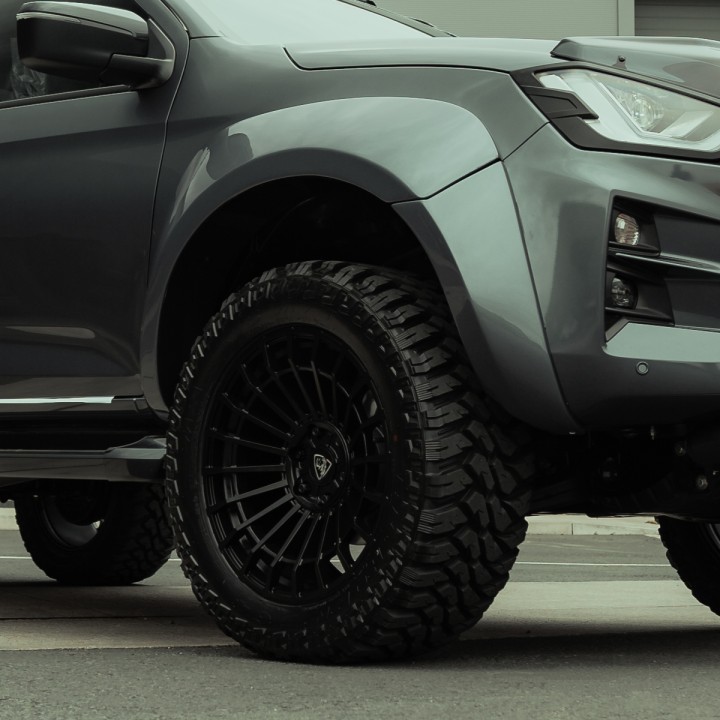 Extension, Predator Monster Wheel Arch S, Color Gloss Primer, Isuzu D-Max Double Cab 2021 - 2024 - EDK.ro