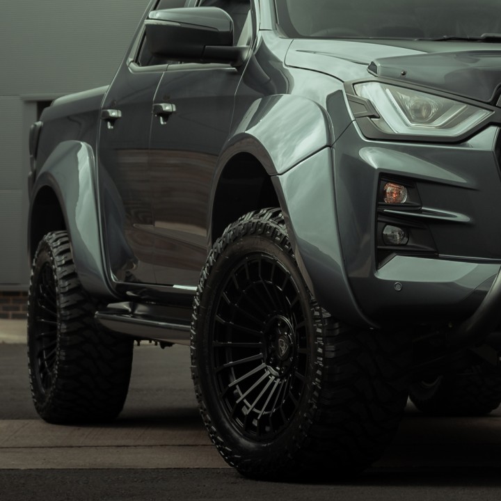 Extension, Predator Ultra Wide Wheel Arch S with Vents, Color Various Colours, Isuzu D-Max Double Cab 2021 - 2024 - EDK.ro