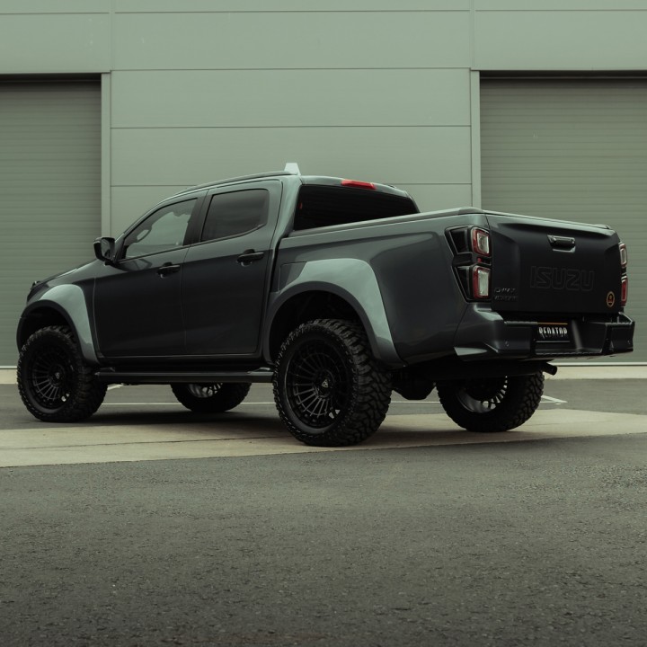 Extension, Predator Ultra Wide Wheel Arch S with Vents, Color Various Colours, Isuzu D-Max Double Cab 2021 - 2024 - EDK.ro