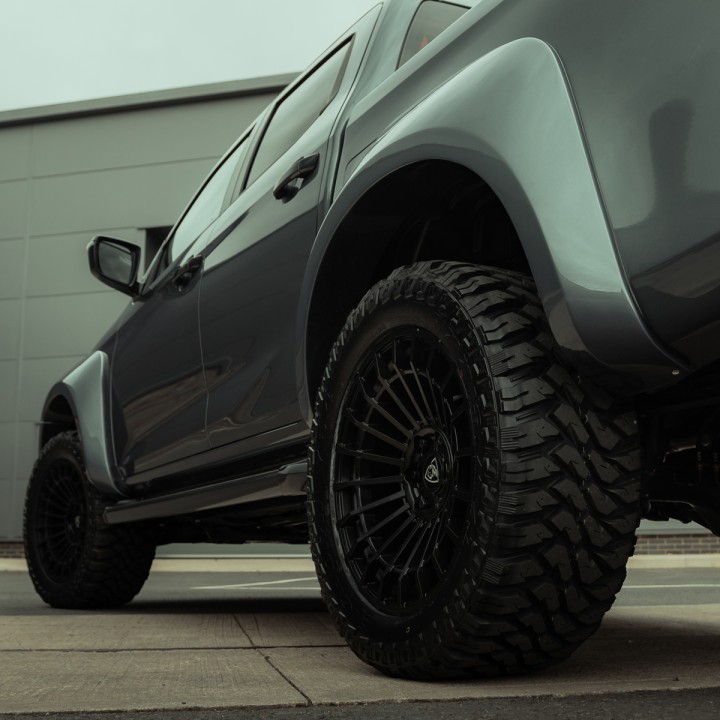 Extension, Predator Ultra Wide Wheel Arch S with Vents, Color Various Colours, Isuzu D-Max Double Cab 2021 - 2024 - EDK.ro