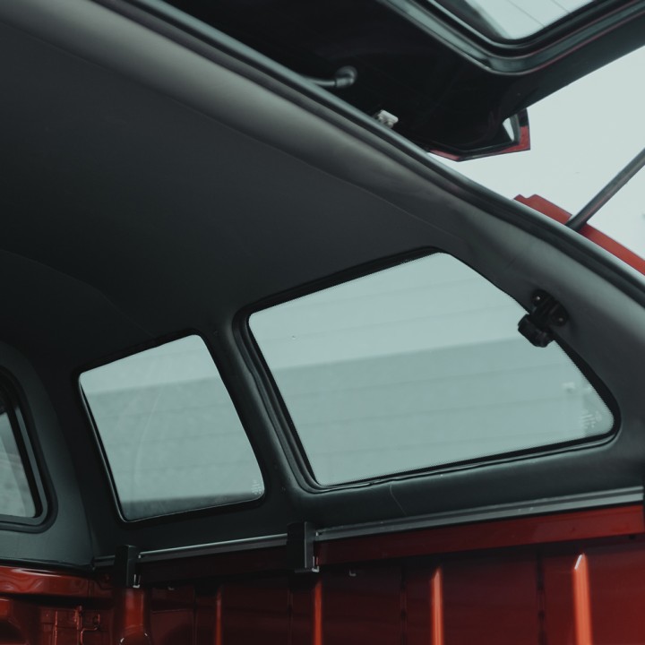 Închidere de Benă Tip Hardtop, Alpha XS-T, Isuzu D-Max Cabină Dublă 2025 - Prezent - EDK.ro