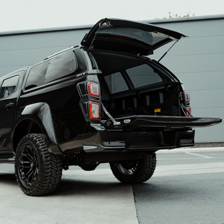 Hardtop Bed Cover, Alpha XS-T, Isuzu D-Max Double Cab 2025 - Present - EDK.ro