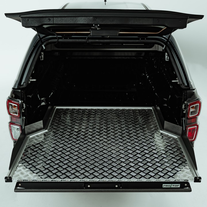 Platformă Glisantă pentru Benă, ProTop Lat Chequer Plate Heavy Duty, Isuzu D-Max Cabină Dublă 2025 - Prezent - EDK.ro
