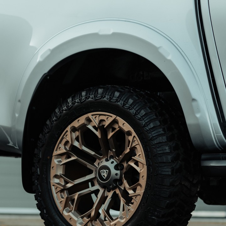 Extensie, Predator Wheel Arch Kit, Culoare Culoarea Caroseriei, Isuzu D-Max Cabină Dublă 2025 - Prezent - EDK.ro