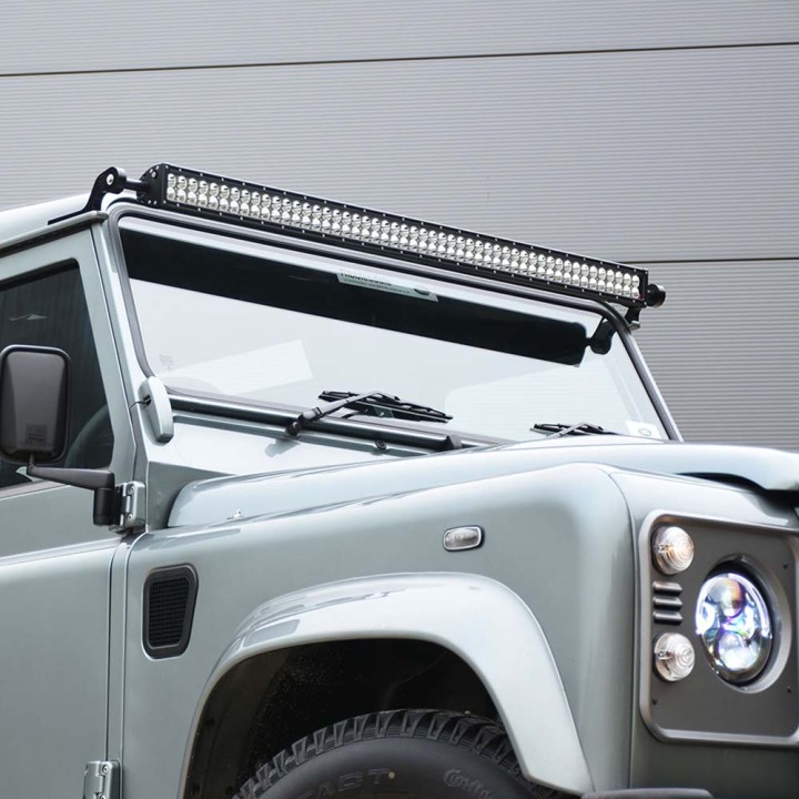 Kit de Integrare Proiectoare LED Omologate Pentru Plafon, Predator 50", Land Rover Defender - EDK.ro