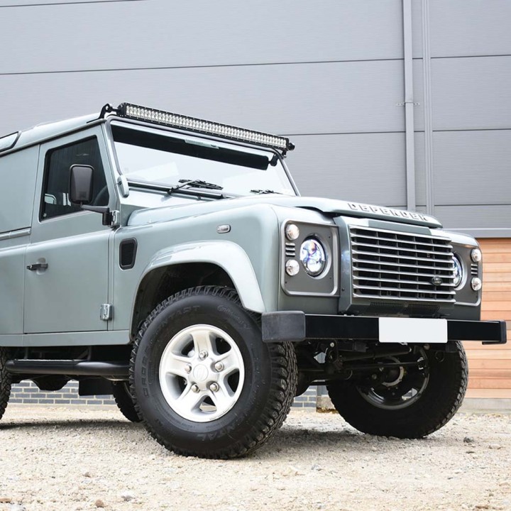 EC Approved LED Projector Integration Kit for Roof, Predator 50", Land Rover Defender - EDK.ro