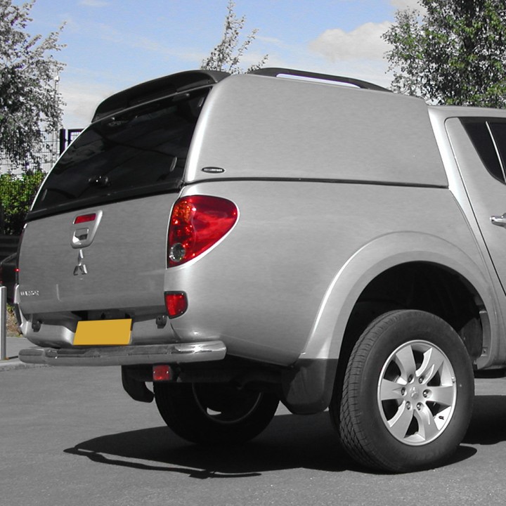Închidere de Benă Tip Hardtop, Carryboy 560 Commercial, Mitsubishi L200 Cabină Dublă 2010 - 2015 - EDK.ro