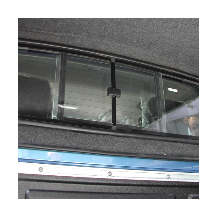 Închidere de Benă Tip Hardtop, Carryboy 560 Commercial, Mitsubishi L200 Cabină Dublă 2010 - 2015 - EDK.ro