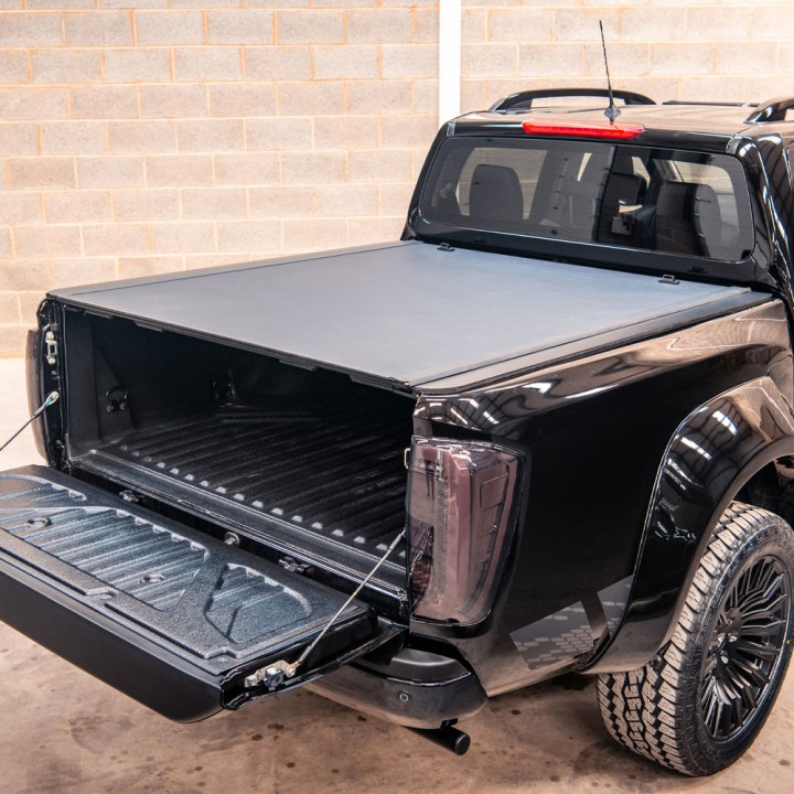 Închidere de Benă Tip Prelată, Predator Ezy Roll, Mitsubishi L200 Cabină Dublă 2015 - 2021 - EDK.ro