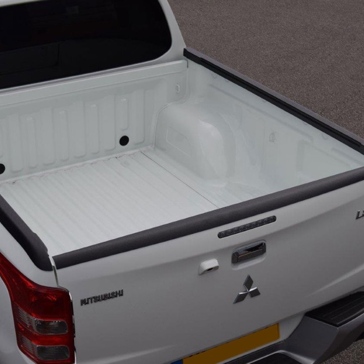 Capace Bare Benă, Aeroklas Hayon Protection, Mitsubishi L200 Cabină Dublă 2015 - 2019 - EDK.ro