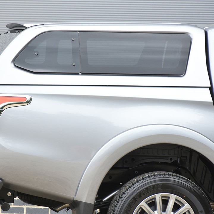 Închidere de Benă Tip Hardtop, Aeroklas Leisure, Mitsubishi L200 Cabină Dublă 2015 - 2019 - EDK.ro