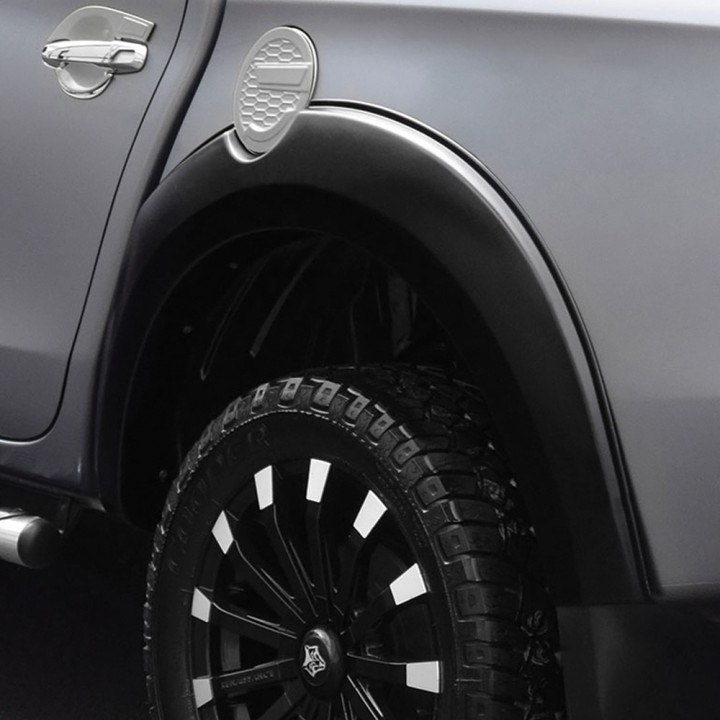 Extensii Aripi, Trux Mare Smooth, Culoare Negru Mat, Mitsubishi L200 Cabină Dublă 2015 - 2019 - EDK.ro