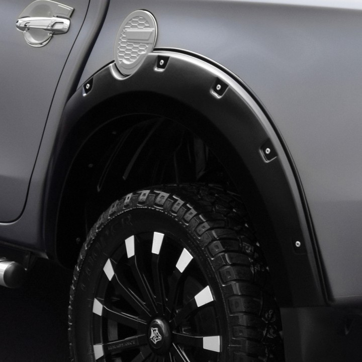 Extensii Aripi, Trux Mic Rivets, Culoare Negru Mat, Mitsubishi L200 Cabină Dublă 2015 - 2019 - EDK.ro