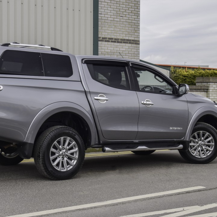 Paravânturi, Trux Triton Adezive Autoadezive, Mitsubishi L200 Cabină Dublă 2015 - 2019 - EDK.ro