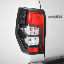 Stopuri LED, Trux Surrounds, Culoare Negru Mat, Mitsubishi L200 Cabină Dublă / Cabină Extra 2019 - 2021 - EDK.ro