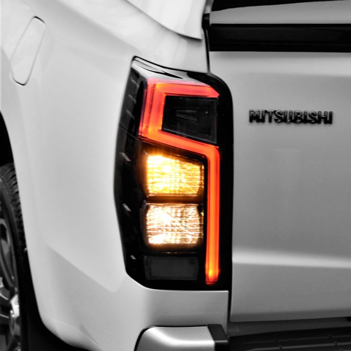 LED Tail Lights, Predator Dynamic, Mitsubishi L200 Double Cab / Extra Cab 2019 - 2021 - EDK.ro